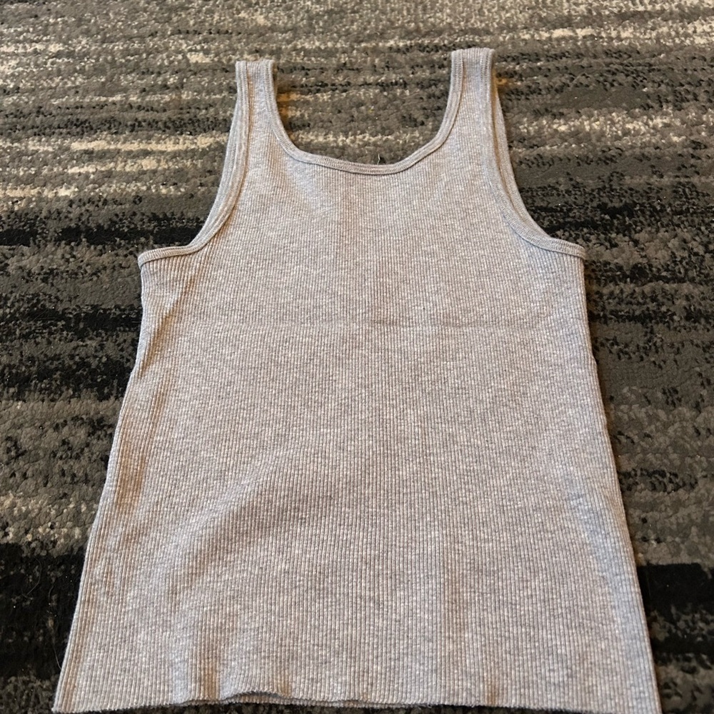 BRANDY MELVILLE John Galt Ribbed Hawaii Tank With Raw Hem - Picture 5 of 5